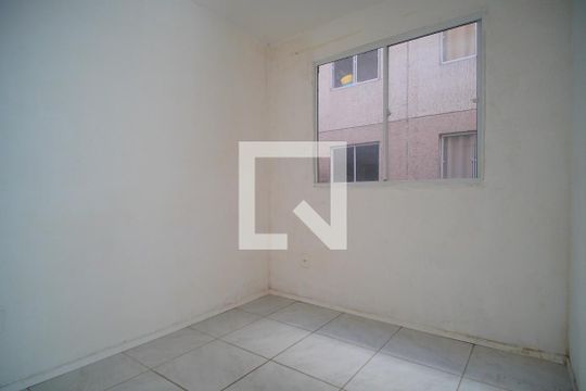 Quarto 2 de apartamento para alugar com 2 quartos, 42m² em Santo Afonso, Novo Hamburgo