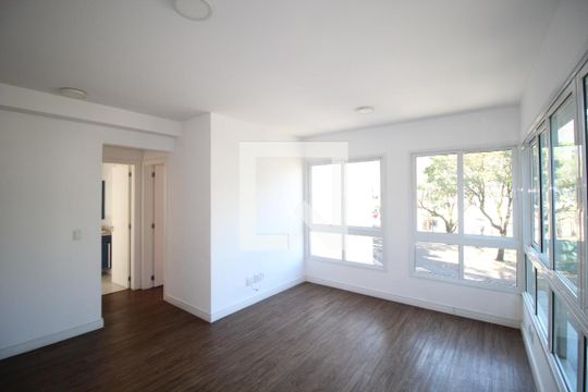 Sala de apartamento para alugar com 2 quartos, 80m² em Petrópolis, Porto Alegre