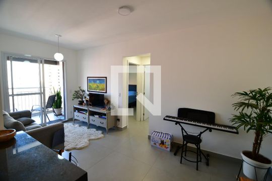 Apartamento para alugar com 2 quartos, 57m² em Centro, Campinas