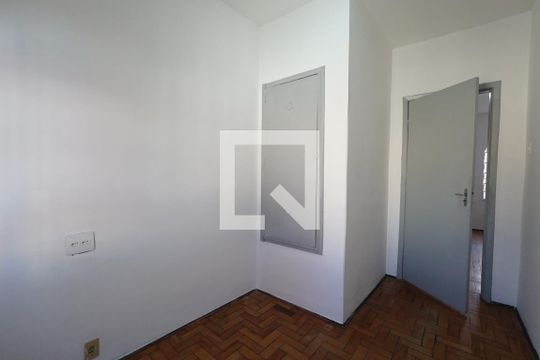 Quarto 1 de casa de condomínio para alugar com 2 quartos, 65m² em Cambuci, São Paulo