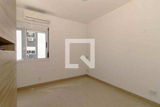 Sala de apartamento para alugar com 2 quartos, 78m² em Petrópolis, Porto Alegre