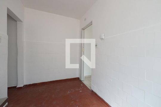 Cozinha de apartamento para alugar com 1 quarto, 31m² em Vila Mariana, São Paulo