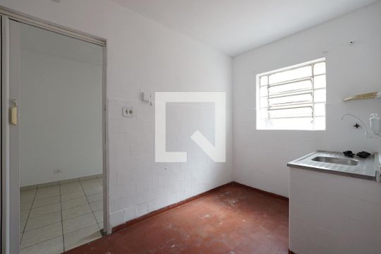 Cozinha de apartamento para alugar com 1 quarto, 31m² em Vila Mariana, São Paulo