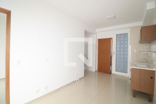 Sala/Cozinha de kitnet/studio à venda com 1 quarto, 36m² em Campo Grande, São Paulo