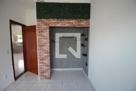 Casa de Condomínio para alugar com 3 quartos, 200m² em Caguaçu, Sorocaba