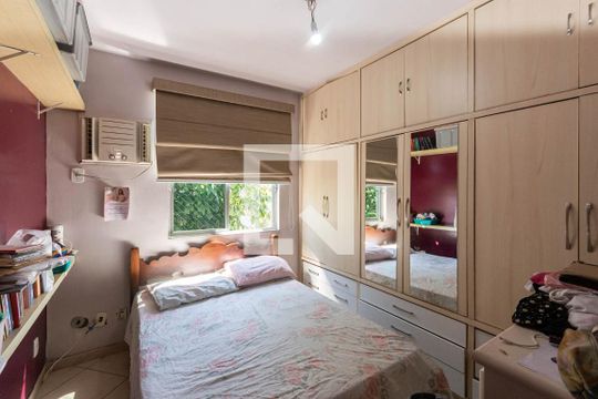 Quarto 1 de apartamento à venda com 4 quartos, 57m² em Andaraí, Rio de Janeiro