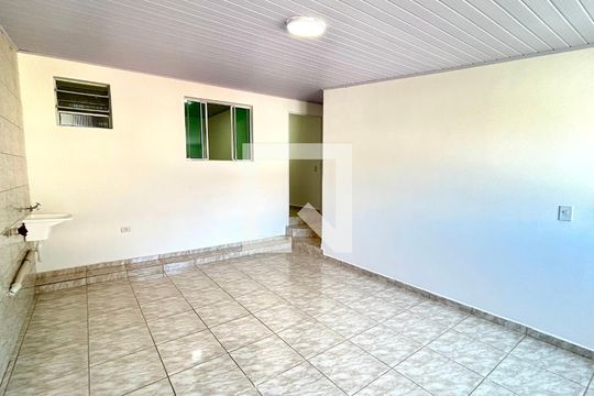 Casa para alugar com 2 quartos, 70m² em Parque Continental Iii, Guarulhos