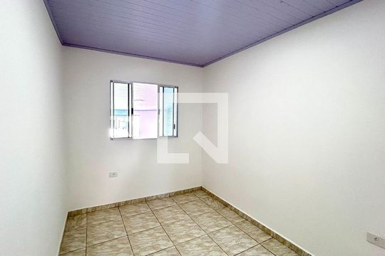 Casa para alugar com 2 quartos, 70m² em Parque Continental Iii, Guarulhos