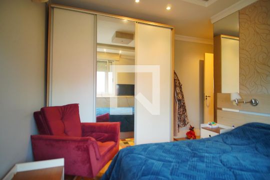 Suíte de apartamento à venda com 2 quartos, 48m² em Jardim Lindóia, Porto Alegre