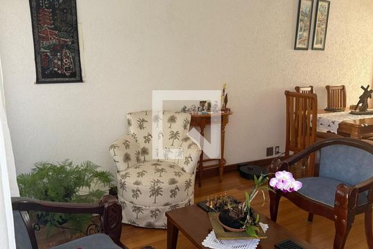 Sala de casa à venda com 2 quartos, 106m² em Mirandópolis, São Paulo