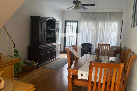 Sala de casa à venda com 2 quartos, 106m² em Mirandópolis, São Paulo