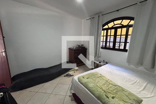 Quarto 1 de casa de condomínio para alugar com 3 quartos, 265m² em Vargem Pequena, Rio de Janeiro