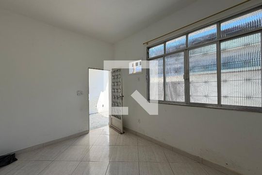 Casa à venda com 3 quartos, 120m² em Taquara, Rio de Janeiro