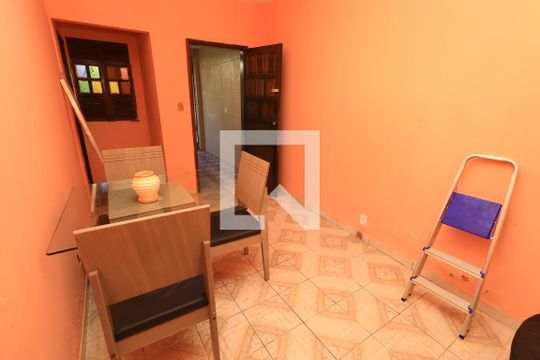 Sala de casa para alugar com 3 quartos, 90m² em Nova Brasília, Salvador