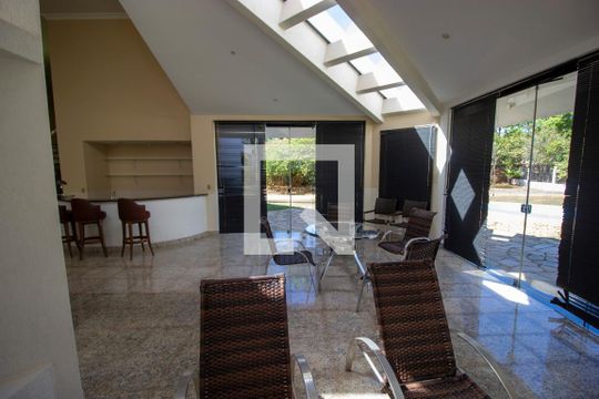 Casa para alugar com 6 quartos, 600m² em Q 24, Brasília
