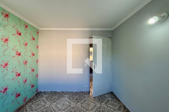 Quarto 1 de apartamento para alugar com 2 quartos, 50m² em Jardim Novo Santo Amaro, São Paulo