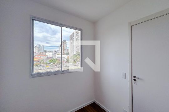 Quarto 2 de apartamento para alugar com 2 quartos, 36m² em Vila Esperança, São Paulo