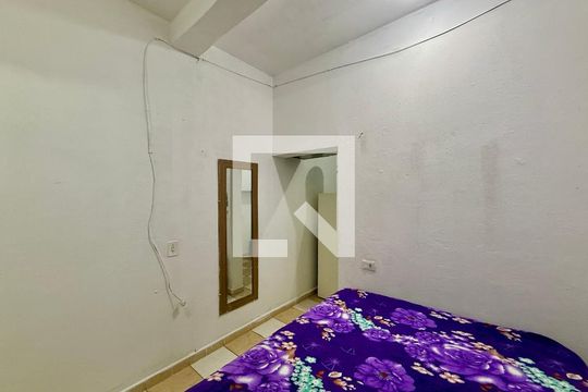 Sala/Quarto de casa para alugar com 1 quarto, 25m² em Campo Belo, São Paulo