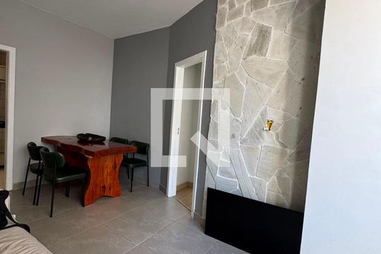 sala de apartamento à venda com 2 quartos, 50m² em Nova Suíça, Belo Horizonte