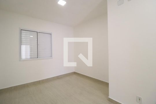 Quarto 1 - Suíte de casa de condomínio para alugar com 2 quartos, 90m² em Aclimação, Uberlândia