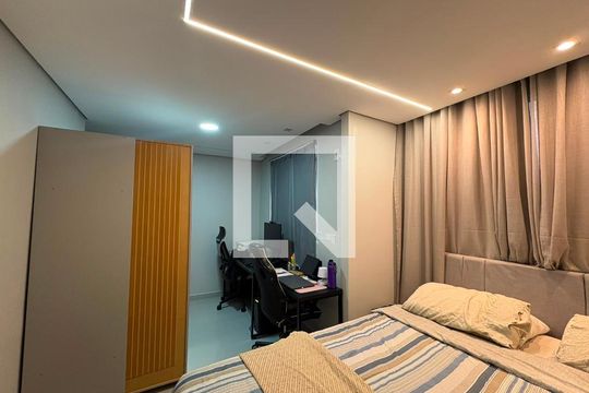 Quarto de apartamento para alugar com 1 quarto, 57m² em Jardim Alvorada, Nova Iguaçu
