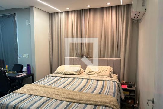 Quarto de apartamento para alugar com 1 quarto, 57m² em Jardim Alvorada, Nova Iguaçu