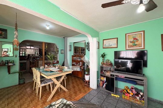 Sala de casa à venda com 6 quartos, 258m² em Vila Príncipe de Gales, Santo André