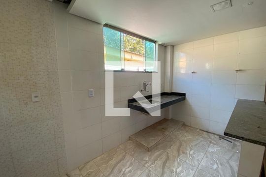 Sala/cozinha de apartamento para alugar com 1 quarto, 45m² em Cinquentenario, Belo Horizonte