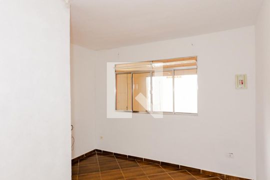 Quarto de casa para alugar com 1 quarto, 30m² em Vila Marilda, Guarulhos