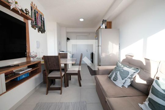Sala/Cozinha de apartamento para alugar com 2 quartos, 32m² em Engenheiro Goulart, São Paulo