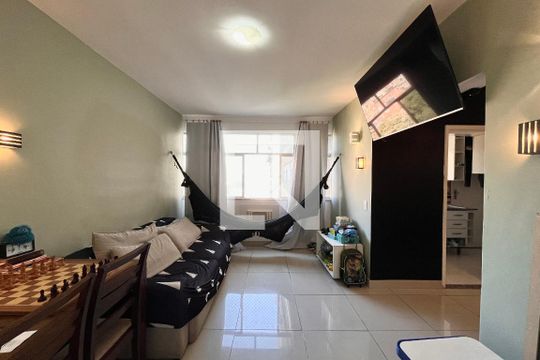 Sala  de apartamento à venda com 2 quartos, 75m² em Ipanema, Rio de Janeiro