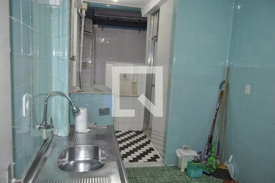 Cozinha de apartamento à venda com 2 quartos, 66m² em Engenho de Dentro, Rio de Janeiro