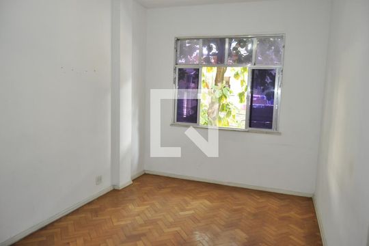 Sala de apartamento à venda com 2 quartos, 66m² em Engenho de Dentro, Rio de Janeiro