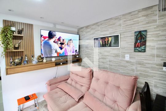 Casa à venda com 2 quartos, 146m² em Parque Paineiras, São Paulo