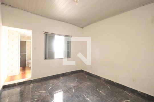 Quarto 1 de casa para alugar com 2 quartos, 108m² em Penha de França, São Paulo