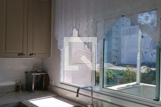 Casa à venda com 3 quartos, 147m² em Vila Eldizia, Santo André