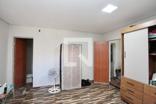 Quarto Suíte de casa à venda com 3 quartos, 130m² em Santa Helena, Contagem