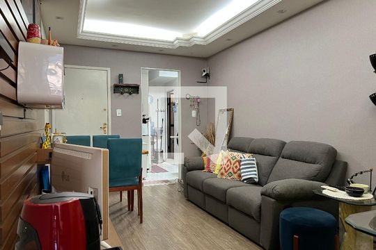 Sala de apartamento para alugar com 2 quartos, 300m² em Jardim Glória, Juiz de Fora