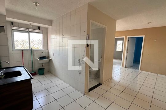 Cozinha/Área de serviço de apartamento para alugar com 2 quartos, 55m² em Jardim Vergueiro, São Paulo