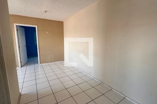 Sala de apartamento para alugar com 2 quartos, 55m² em Jardim Vergueiro, São Paulo