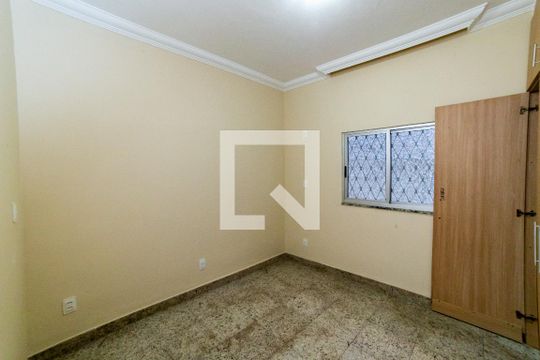 Suíte de casa à venda com 4 quartos, 400m² em Boa Vista, Belo Horizonte