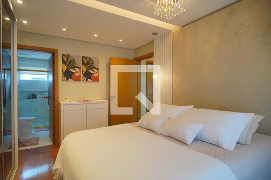 suite  de apartamento à venda com 3 quartos, 220m² em Morro do Espelho, São Leopoldo