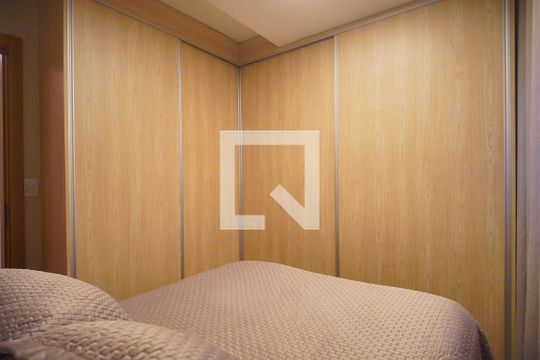 Quarto 1 de apartamento à venda com 3 quartos, 220m² em Morro do Espelho, São Leopoldo