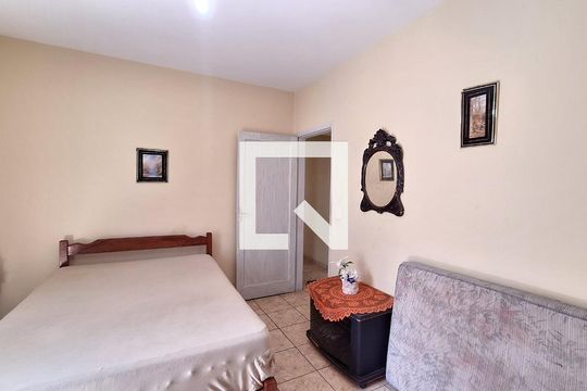 Quarto de apartamento para alugar com 1 quarto, 70m² em Guilhermina, Praia Grande