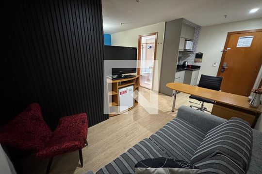 Apartamento à venda com 1 quarto, 33m² em Taguatinga, Brasília