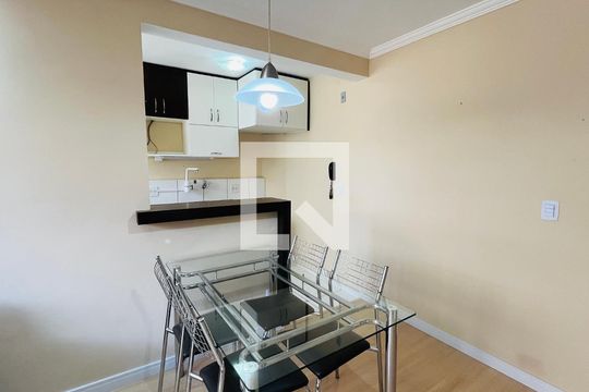 Apartamento para alugar com 2 quartos, 59m² em Vila Industrial (campinas), Campinas