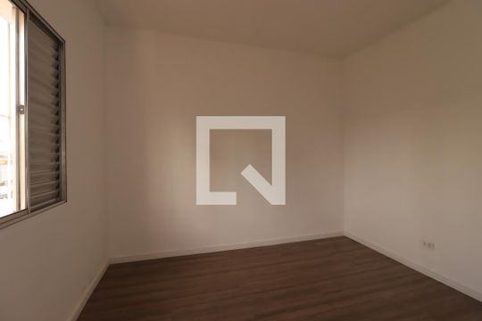 Quarto 1 de casa para alugar com 2 quartos, 92m² em Jardim Bela Vista, Santo André