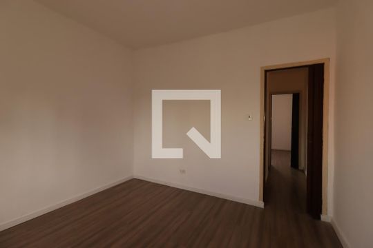 Quarto 1 de casa para alugar com 2 quartos, 92m² em Jardim Bela Vista, Santo André