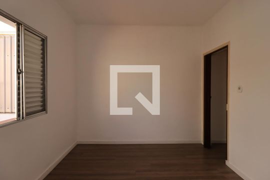 Quarto 2 de casa para alugar com 2 quartos, 92m² em Jardim Bela Vista, Santo André