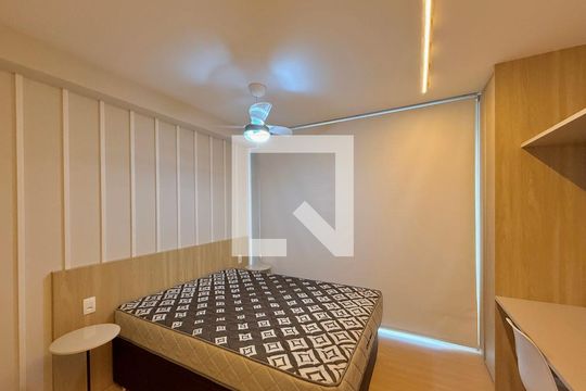 Quarto  de kitnet/studio para alugar com 1 quarto, 27m² em Brooklyn, São Paulo